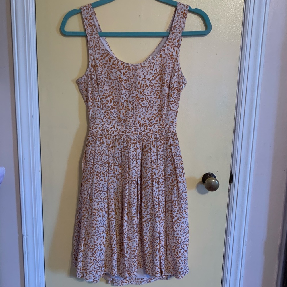 Club Monaco Printed Sleeveless Dress with Back Cutout